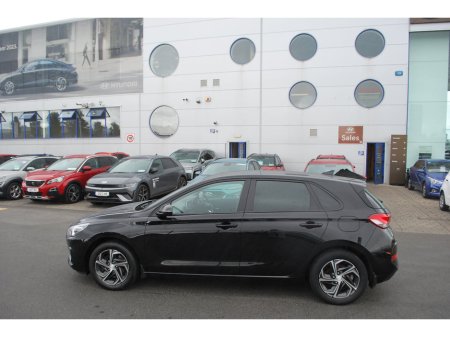 2022 Hyundai i30  €15,853