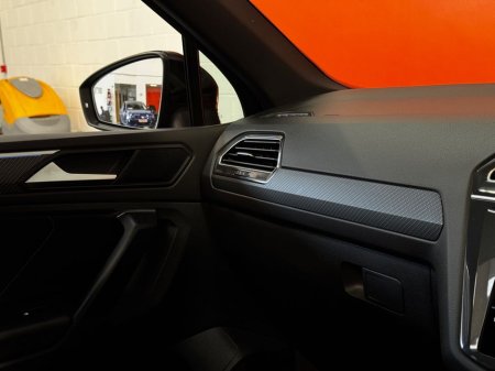 2024 Volkswagen Tiguan - thumbnail 20