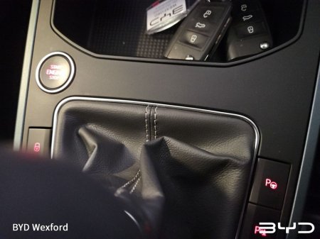 2022 SEAT Arona 1.0TSI 110hp Xperience €18,975 thumbnail