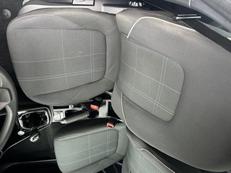 2018 Ford Fiesta - thumbnail 15