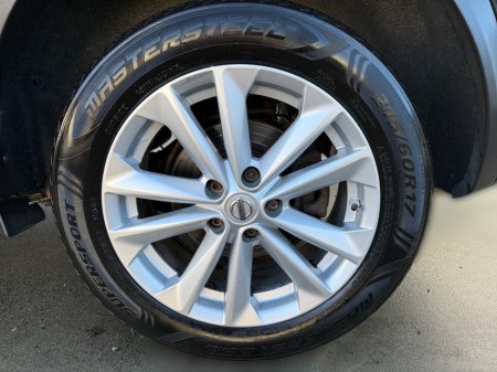 2016 Nissan Qashqai - thumbnail 11