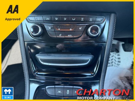 2016 Opel Astra - thumbnail 19