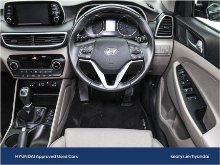 2019 Hyundai Tucson 2WD Executive thumbnail