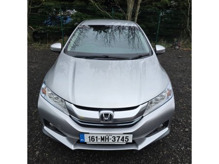 2016 Honda Grace  €12,950