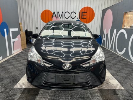 2018 Toyota Vitz - thumbnail 6