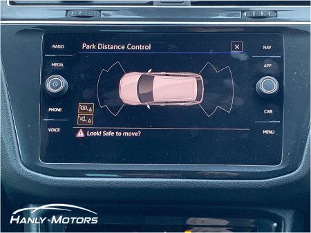 2021 Volkswagen Tiguan LIFE 2.0 TDI MANUAL 6SPEED FWD 122BHP 5 €24,450 thumbnail