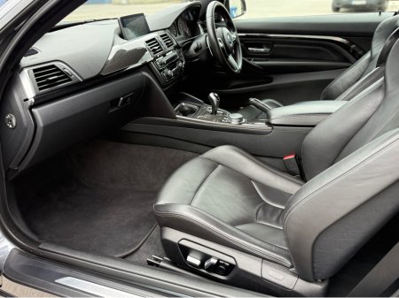 2015 BMW M4 - thumbnail 21