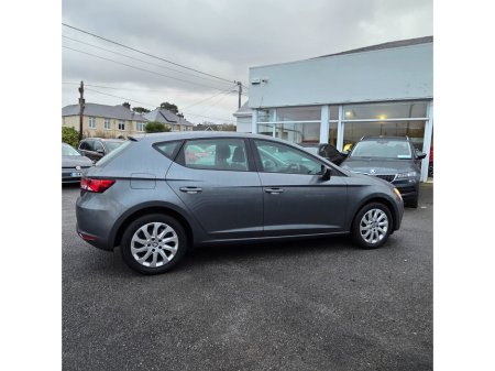 2016 SEAT Leon 1.2TSI 110PS SE €13,495 thumbnail