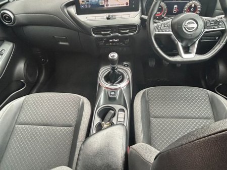 2025 Nissan Juke - thumbnail 17