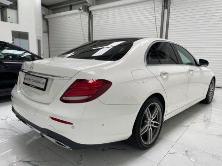 2018 Mercedes-Benz E Class - thumbnail 3