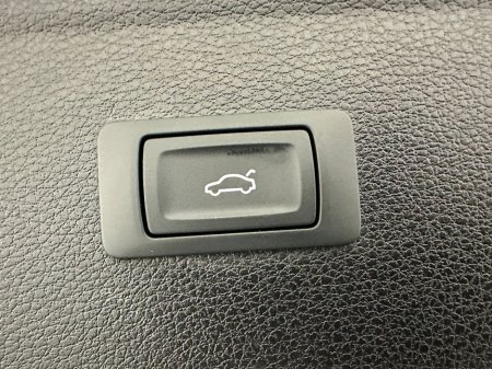 2021 Audi Q5 TFSi E S Line Quattro €39,900 thumbnail