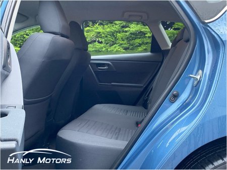 2016 Toyota Auris 1.4 D-4D LUNA 4DR €10,995 thumbnail