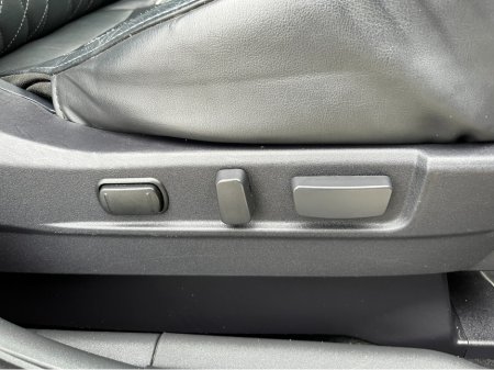 2021 Mitsubishi Outlander - thumbnail 11