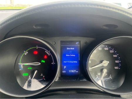 2019 Toyota C-HR 1.8 HYBRID AUTOMATIC HIGH SPEC €18,450 thumbnail