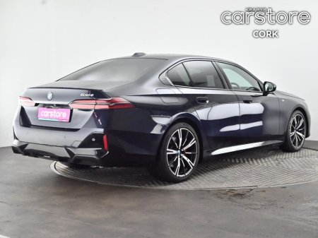 2024 BMW 5 Series - thumbnail 5