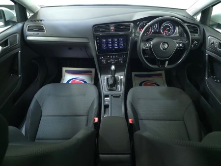 2017 Volkswagen Golf 1.2 TSI DSG EST 110HP BMT Trendline €16,950 thumbnail