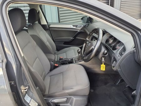 2015 Volkswagen Golf 1.6 TDI Match €8,950 thumbnail