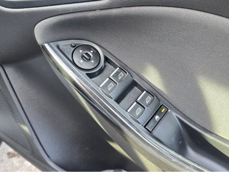 2016 Ford Focus TITANIUM 1.5 TD 95PS 6SPEED 4DR IMMACULATE CONDITION! €9,950 thumbnail