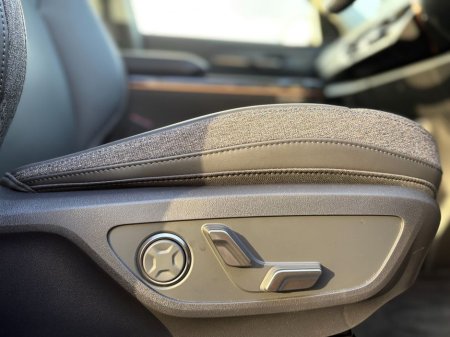 2026 Kia EV5 Earth 2 ( Range 530km ) €49,495 thumbnail