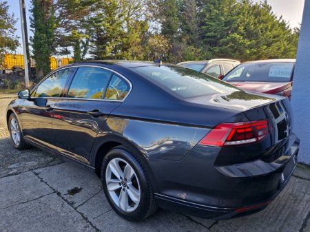 2021 Volkswagen Passat SE NAV 2.0 TDI 150BHP MANUAL NCT 11/27 FINANCE AVAILABLE @ €74 PER WEEK 1 PREVIOUS OWNER/ TOUCH SCREEN MEDIA/ PARKING SENSORS/ BLUETOOTH/ SAT NAV/ ANDROID AUTO/ APPLE CAR PLAY/ HISTORY CHECKED €18,900