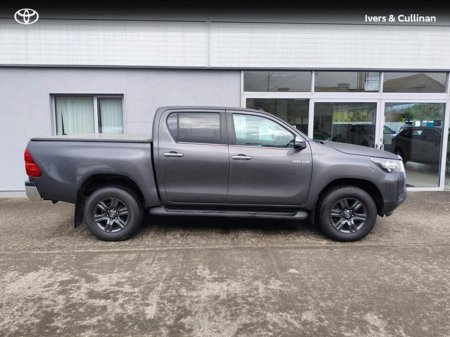 2021 Toyota Hilux - thumbnail 2