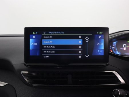 2023 Peugeot 3008 - thumbnail 12