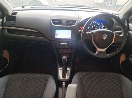 2014 Suzuki Swift - thumbnail 11