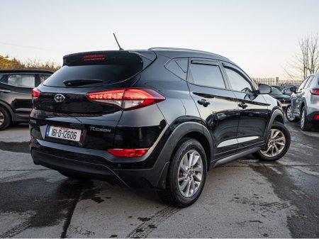 2016 Hyundai Tucson 2016 Tucson 1.7d Comfort plus/Irish car/1yr warran €14,888 thumbnail