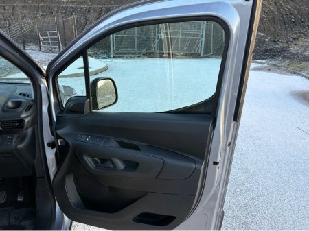 2025 Citroen Berlingo ENTRPRISE BLUE HDI 10 €24,500 thumbnail