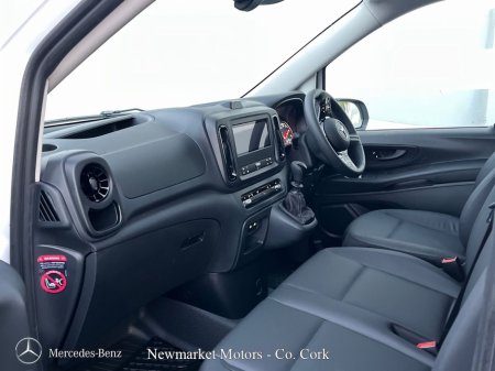 2026 Mercedes-Benz Vito - view 3