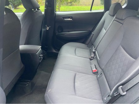 2023 Toyota Corolla Cross CROSS LUNA 1.8 AUTO**//**€190 ROAD TAX**//**REVERSE CAMERA**//**PARKING SENSORS**//**FINANCE ARRANGED**//**WARRANTY**//**BLUETOOTH**//**PART EXCHANGE**//**LANE CONTROL*8//**METALLIC BLACK! €28,888 thumbnail