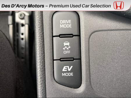 2024 Toyota Yaris - thumbnail 9