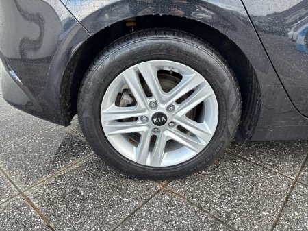 2019 Kia Ceed 1.0 K3 5DR €14,950 thumbnail