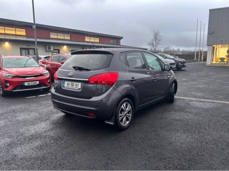 2016 Kia Venga 1.4 ELITE DIESEL 5DR €8,500 thumbnail