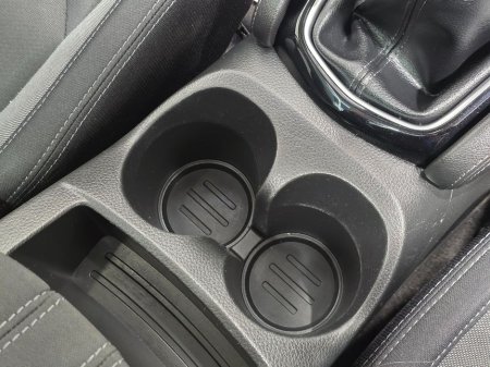 2017 Nissan Qashqai - thumbnail 33