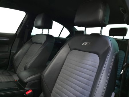 2015 Volkswagen Passat  €15,950 thumbnail