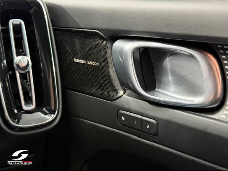 2020 Volvo XC40 - thumbnail 24