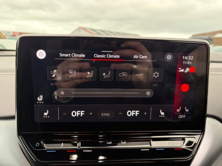 2023 Volkswagen ID.4 - thumbnail 10