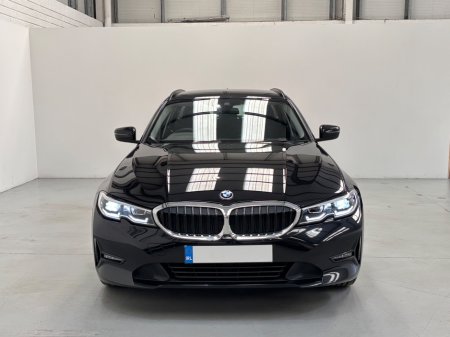 2022 BMW 3 Series - thumbnail 9