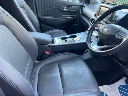 2019 Hyundai Kona KAUAI EV 5DR AUTO LOW KMS! VERY CLEAN! €15,995 thumbnail