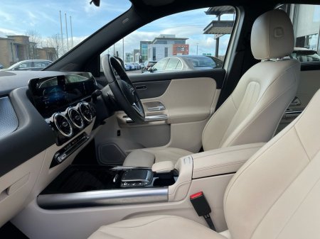 2022 Mercedes-Benz GLA Class - thumbnail 14