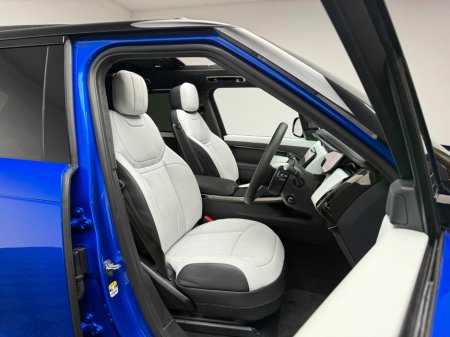 2026 Land Rover Range Rover Sport AUTOBIOGRAPHY P550E VELOCITY BLUE €171,990 thumbnail