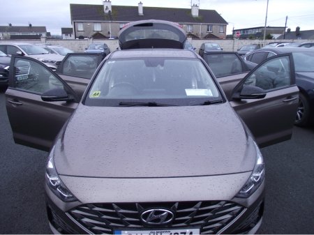 2021 Hyundai i30 I 30 1.6CRDI DELUXE 5DR €17,950 thumbnail