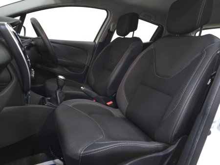 2017 Renault Clio  €10,950 thumbnail