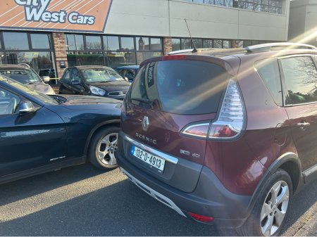 2013 Renault Scenic - thumbnail 3