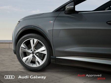 2025 Audi Q4 e-tron €385 p/m - SPORTSBACK S-LINE €49,900 thumbnail