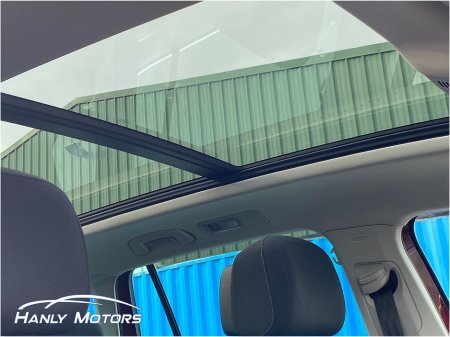 2017 Volkswagen Tiguan - thumbnail 29