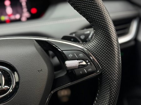 2023 Skoda Enyaq iV IV 80 SPORTLINE + PLUS €36,990 thumbnail