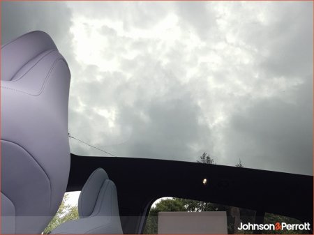 2024 Volvo EX30 Ultra 428bhp Twin Motor AWD 69kWh (Three Year Volvo Selekt Warranty) €40,900 thumbnail