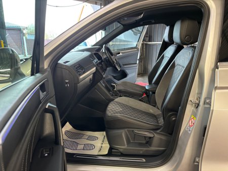 2023 Volkswagen Tiguan - thumbnail 18